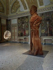 004 - La Grande Madre, Palazzo Reale, Milano  (foto Marco De Scalzi, courtesy Fondazione Nicola Trussardi, Milano)